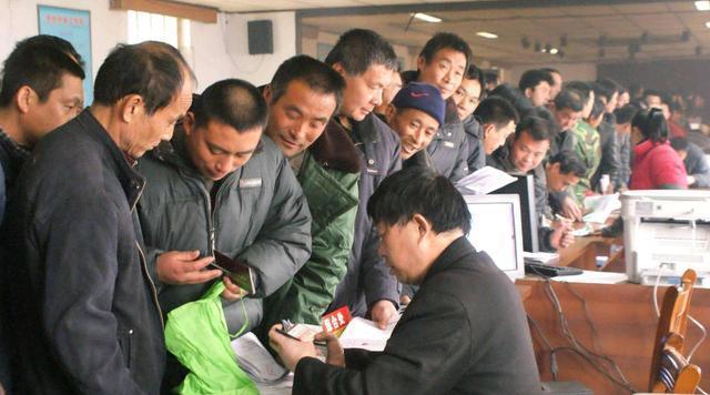 农民工讨薪（以农民工讨薪为视角）