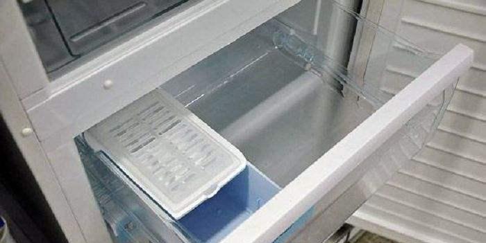 冰箱清洁维护指南（如何正确清洗和保养冰箱）