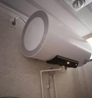 夏普电热水器漏电跳闸原因及解决方法（解析夏普电热水器漏电跳闸的原因和如何安全使用）