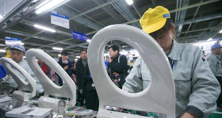 增大松下马桶冲水量和水力的小妙招（解决马桶冲劲太小的维修方法）