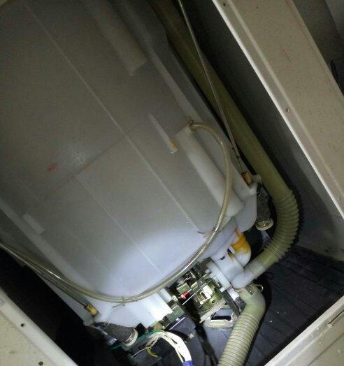 夏普洗衣机不排水的原因及维修方法（解决夏普洗衣机排水开关故障的实用方法）