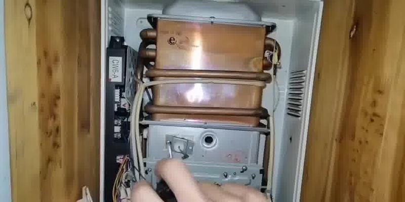 万家乐热水器E4故障码维修方法（解析E4故障码）