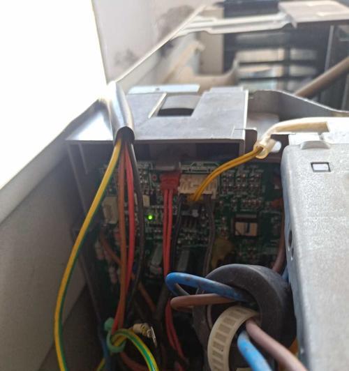 奥克斯变频空调开机显示E6故障的原因及维修方法（探究奥克斯变频空调出现E6故障的原因和可行的维修方法）