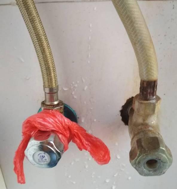 热水器冒黑烟是什么原因？解决方法有哪些？
