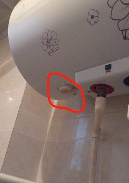 电热水器边缘漏水怎么办？快速解决方法是什么？