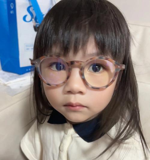 天天看电视影响视力怎么办？有效控制看电视时间的方法是什么？