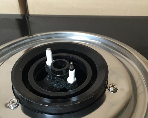 燃气灶出现红火苗是什么原因？如何解决？