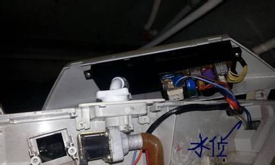 洗衣机水位开关故障怎么判断？如何检查好坏？