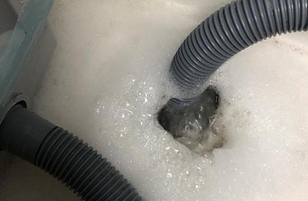 洗衣机不停进水怎么办？排查哪些常见问题？