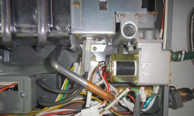 万家乐热水器微动开关故障怎么办？如何快速解决？