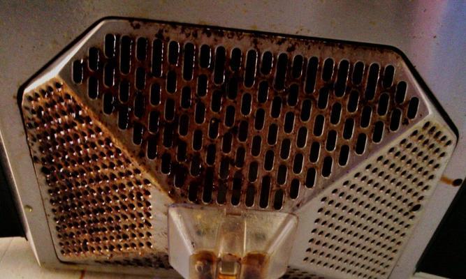 斜视油烟机清洗困难吗？有效清洗方法是什么？