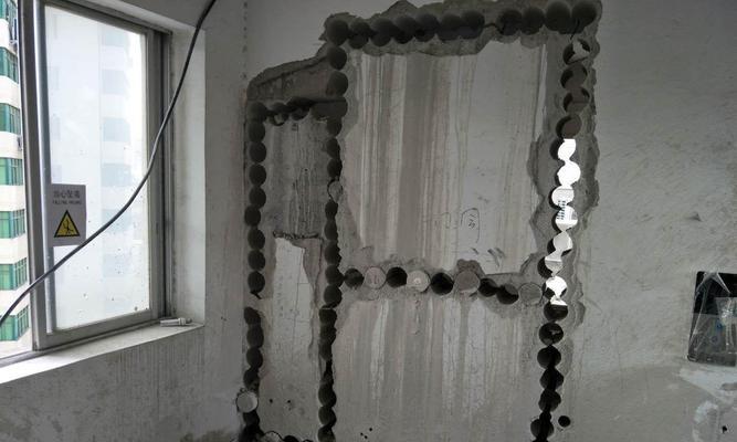 水管紧挨油烟机怎么办？如何安全处理？