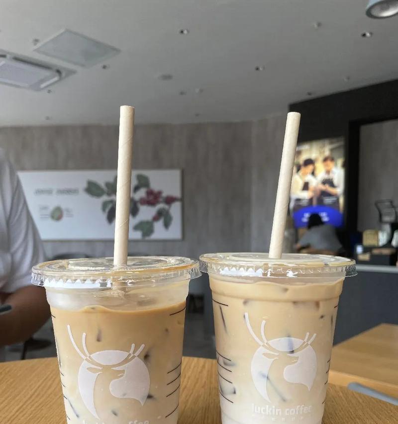 瑞幸咖啡赠送的笔记本电脑质量如何？