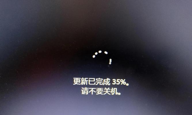 电脑全屏切换后黑屏是什么原因？