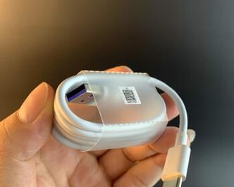 带充电器的充电线叫什么？如何选择合适的充电线？