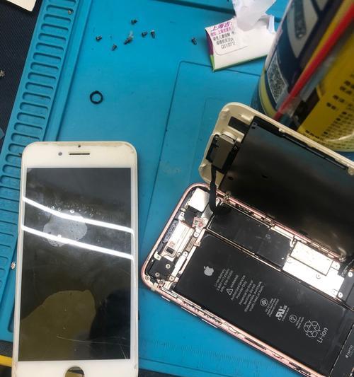苹果手机砸破了怎么修复？维修费用高吗？