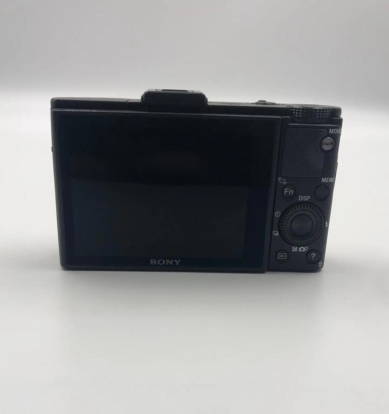 哪些手机型号使用索尼相机？索尼相机在手机中的表现如何？