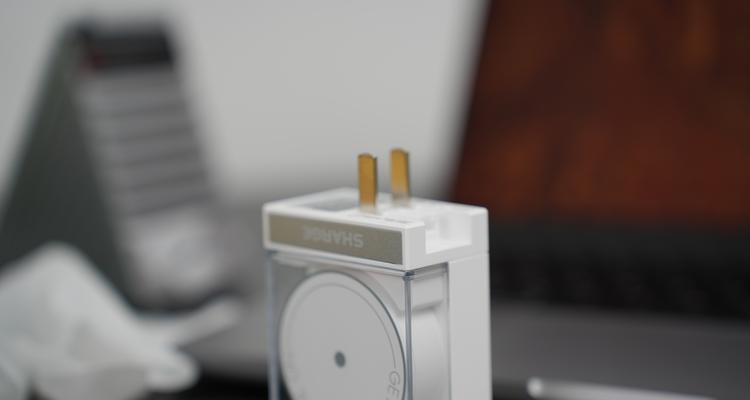 带灯珠的充电器有什么特点？
