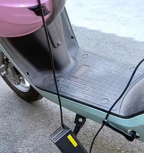 可以充电车的手机充电器是什么品牌？它的工作原理是什么？
