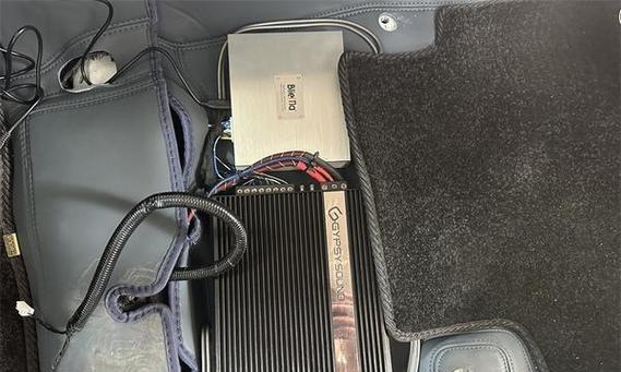 思域低音炮穿线的正确方法是什么？哪里能找到相关视频教程？